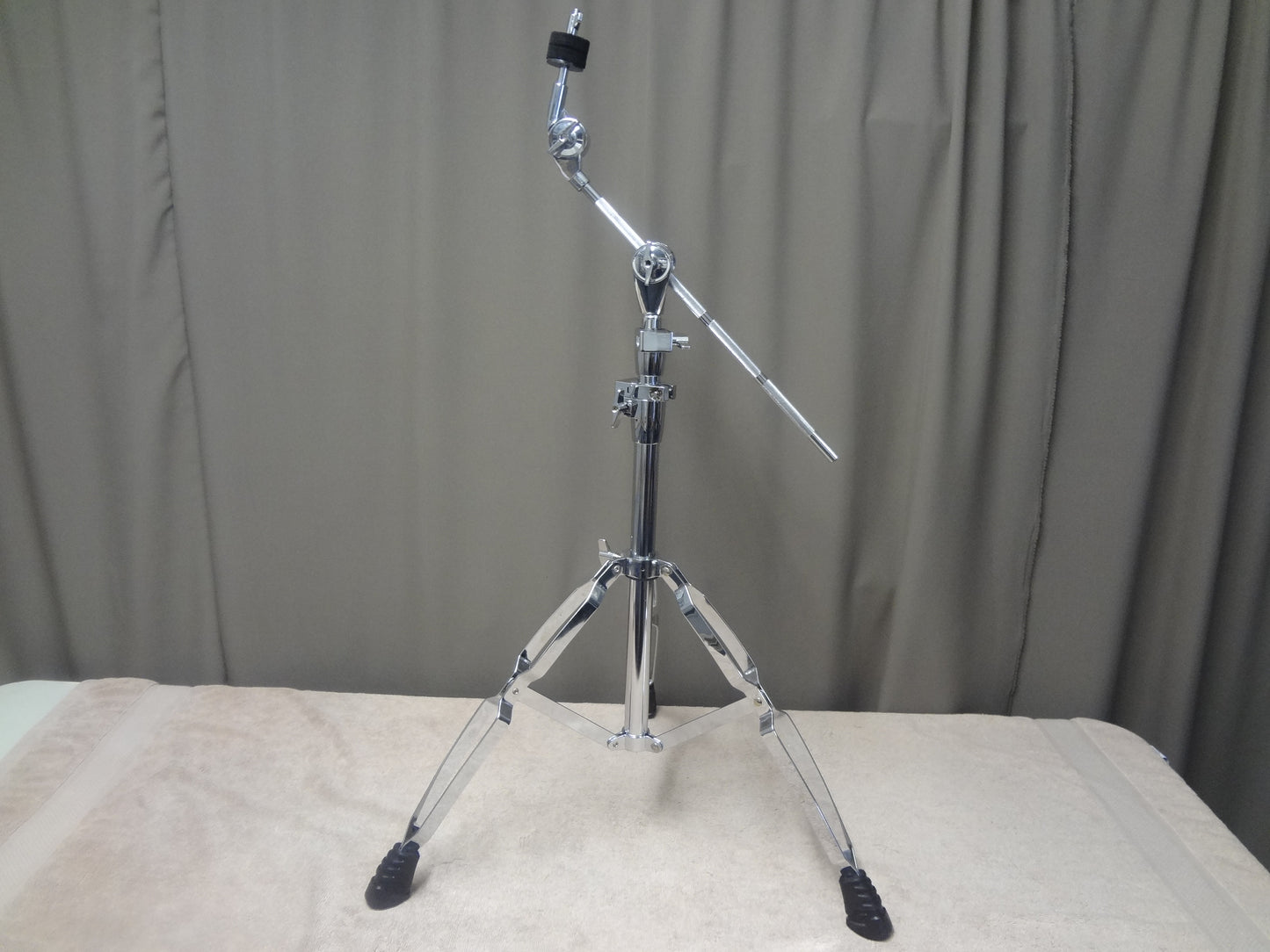 4 PIECE CUSTOM BUILT ELECTRONIC DRUM KIT (ELECTRONIC CYMBALS AND HARDWARE INCLUDED)