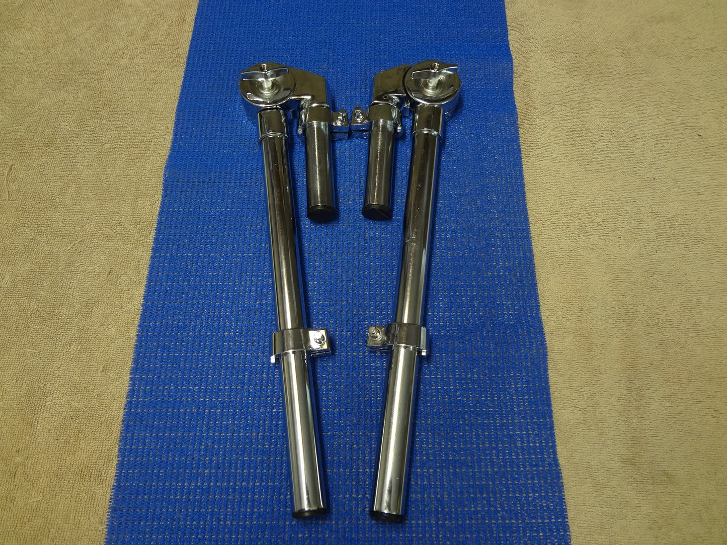 DOUBLE TOM MOUNT SYSTEM.