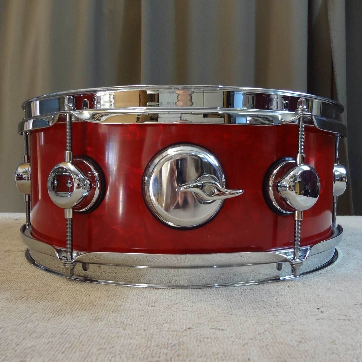 5 PIECE CUSTOM BUILT ELECTRONIC DRUM KIT (ELECTRONIC CYMBALS AND HARDWARE INCLUDED)