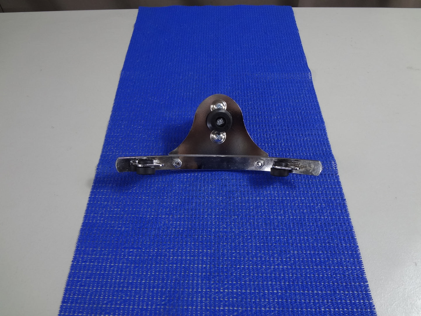 TOM SUSPENSION MOUNT 6 HOLE SUITS 10''-12''