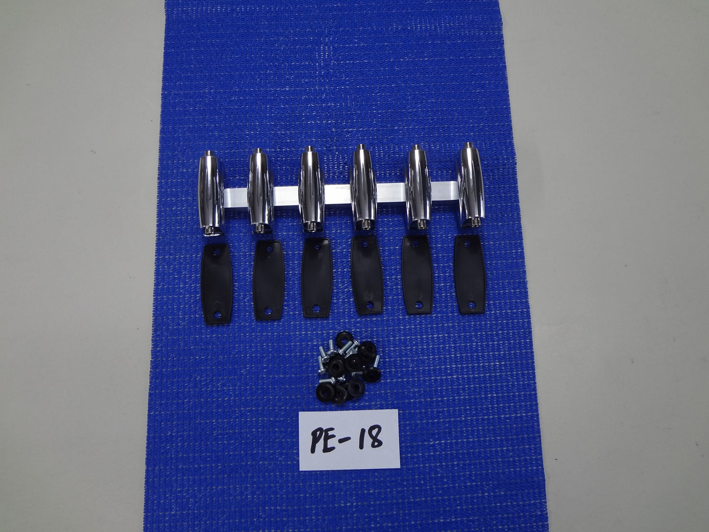 CHROME DRUM LUGS SNARE (6) PE-18