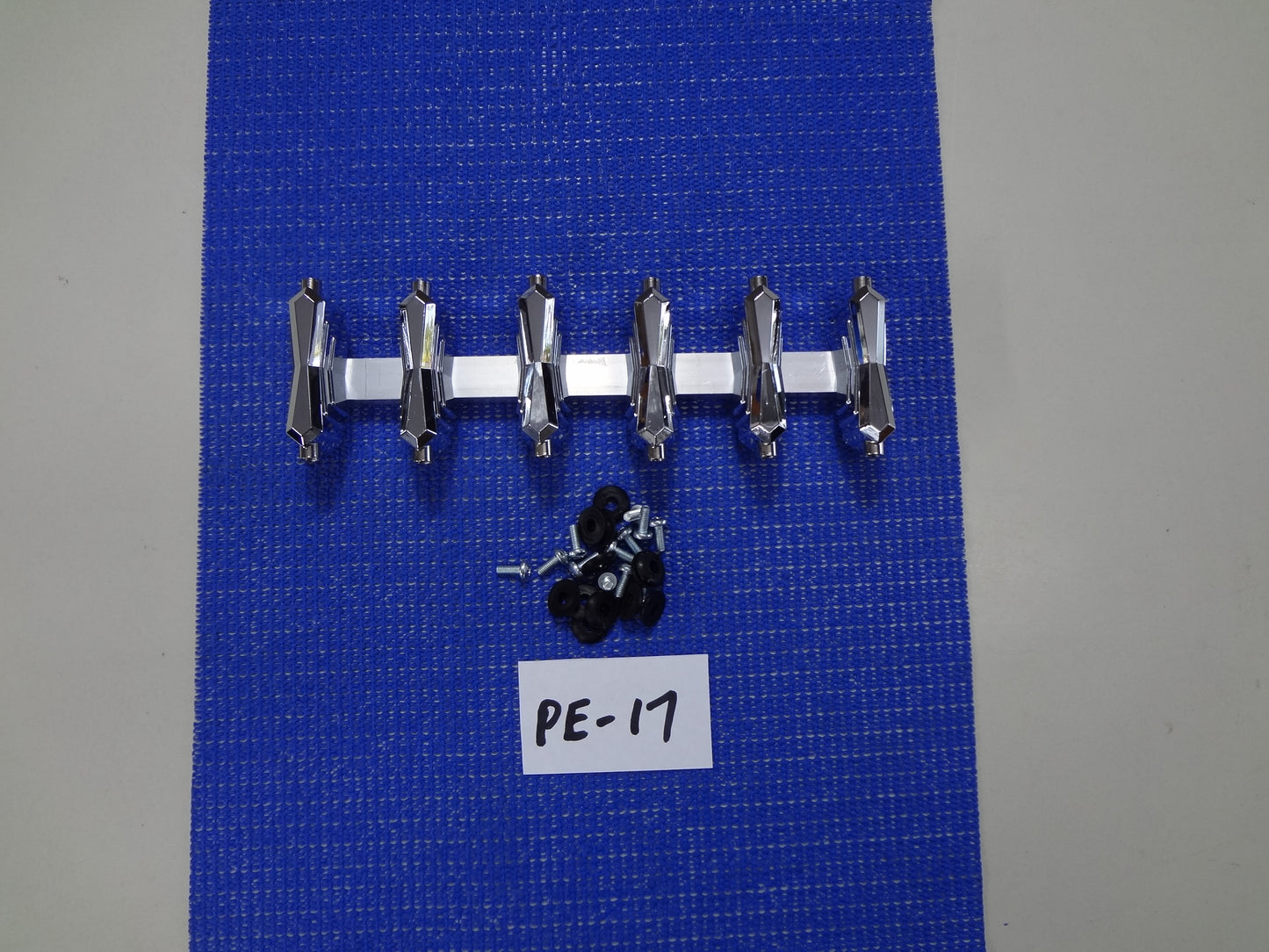 CHROME DRUM LUGS SNARE (6) PE-17