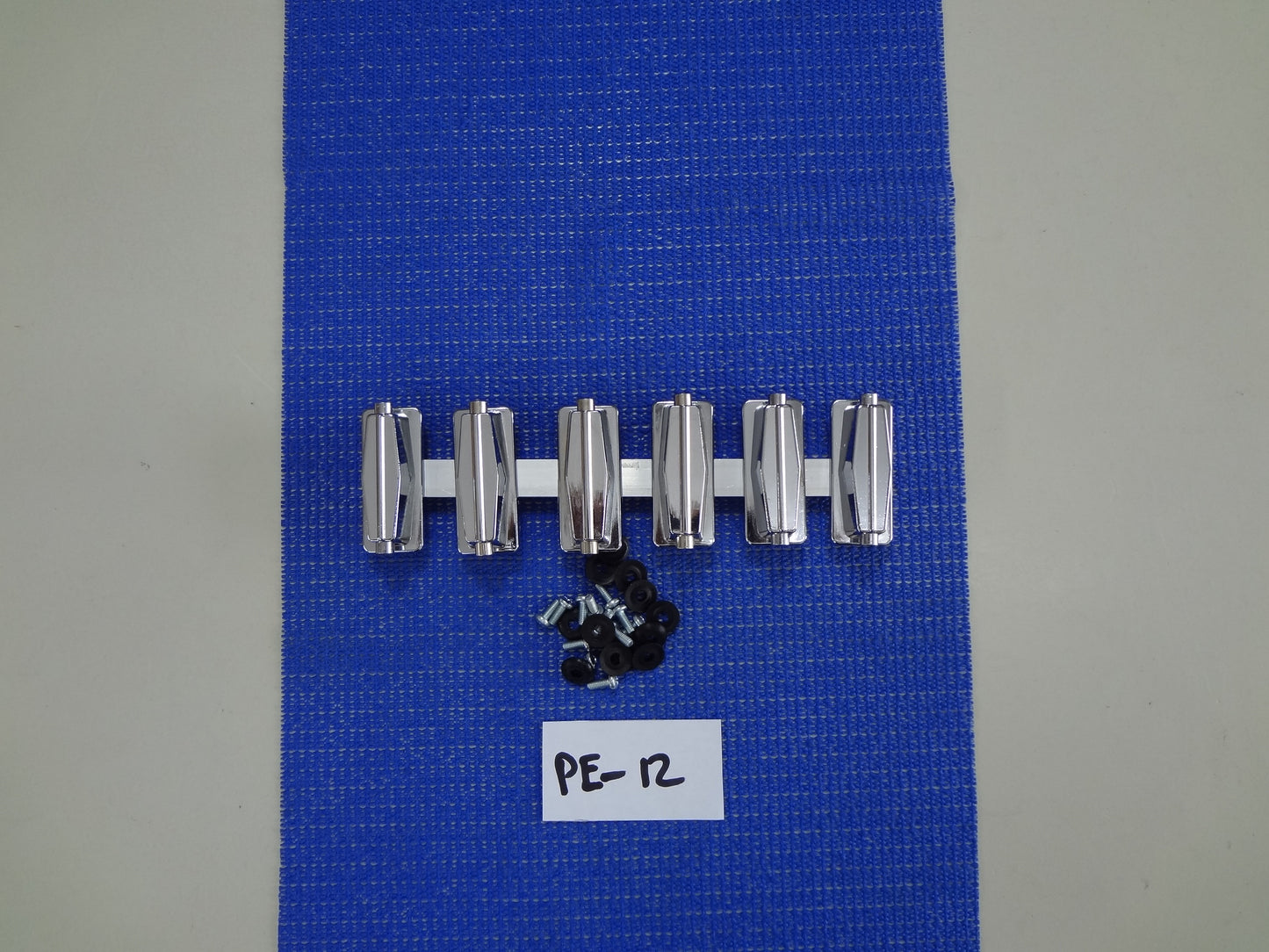 CHROME DRUM LUGS SNARE (6) PE-12 " B's"