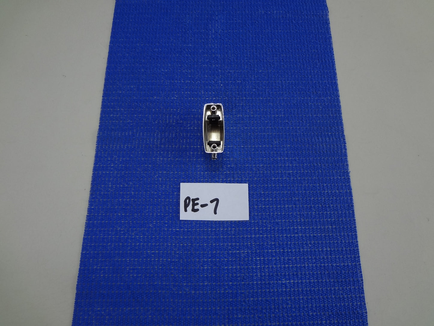 CHROME DRUM LUGS SNARE (6) PE-7