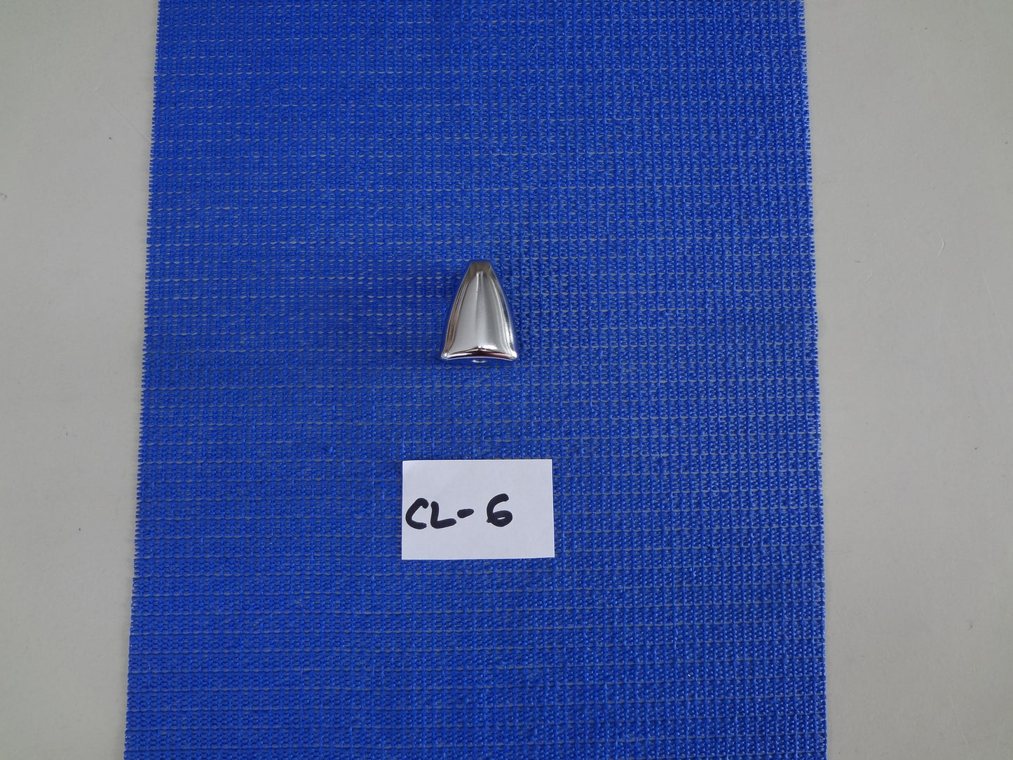 BASS DRUM CLAWS (16) CL-6