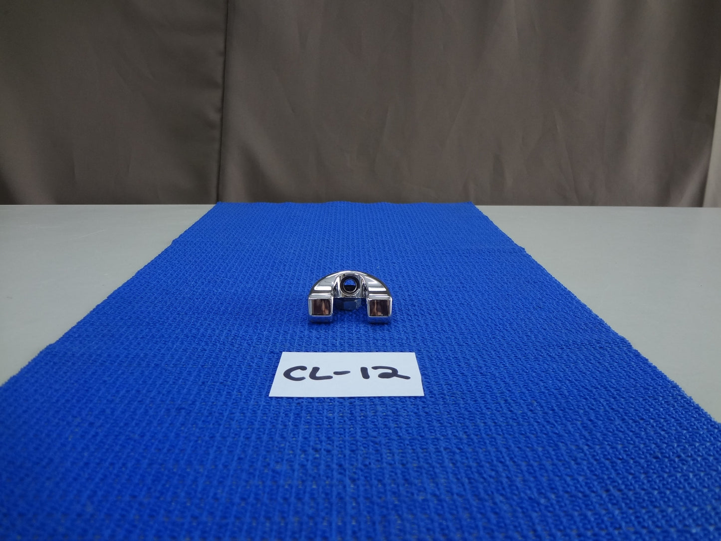 BASS DRUM CLAWS (16) CL-12