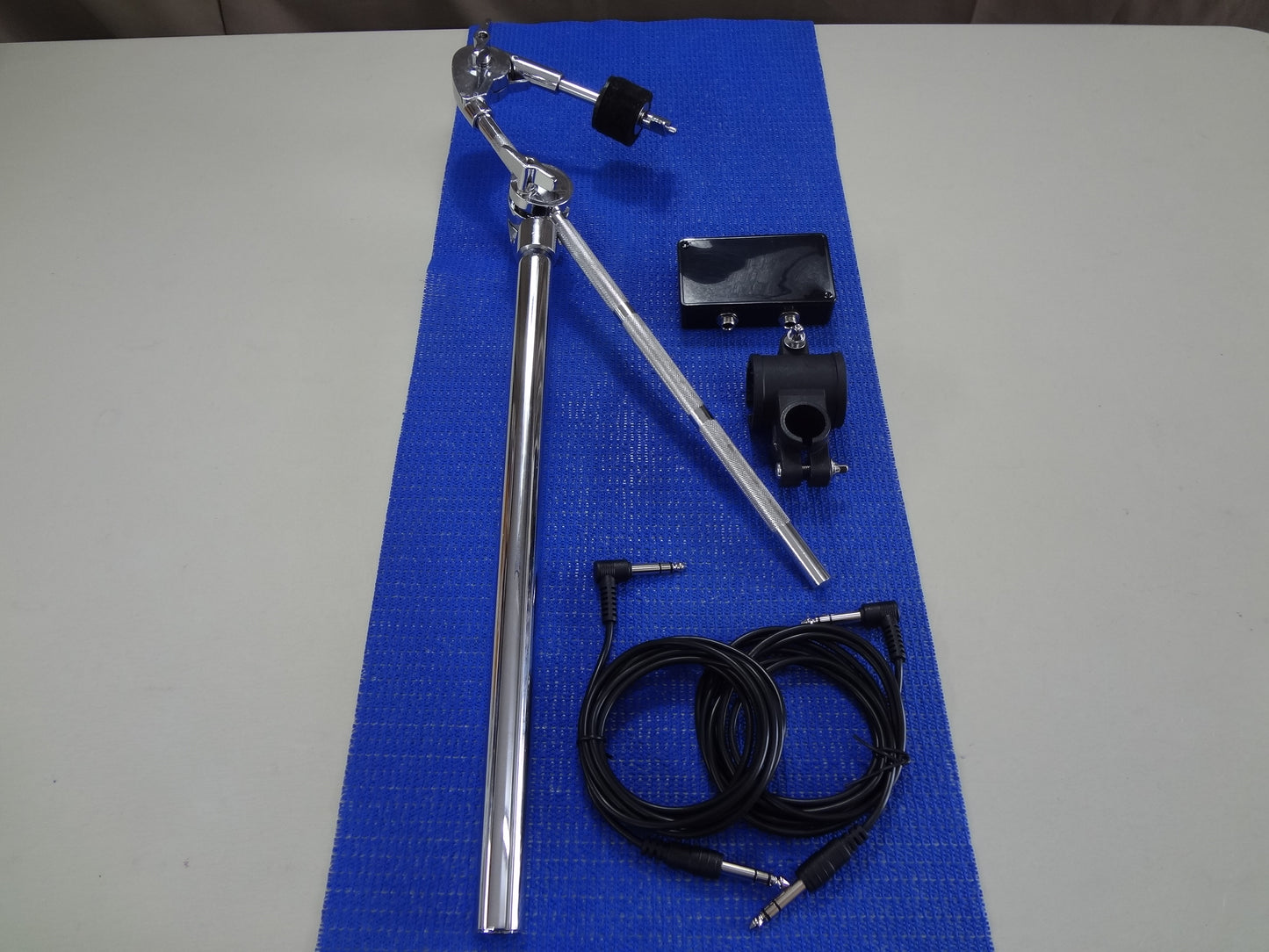 9'' ELECTRONIC SPLASH CYMBAL ADD ON PACK STANDARD -B/A ROLAND SPLITTER.