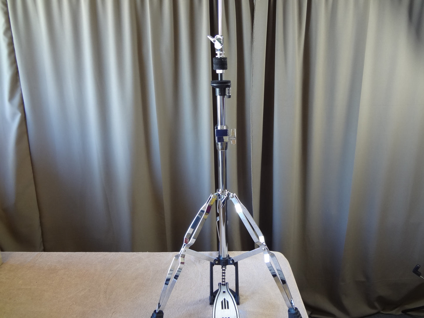 NEW  LOW VOLUME METAL ELECTRONIC HI-HAT with CONTROLLER and HI-HAT STAND.                                                                                                                                                   HIHAT (Copy) (Copy)