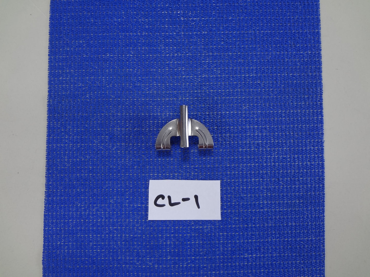 BASS DRUM CLAWS (16) CL-1