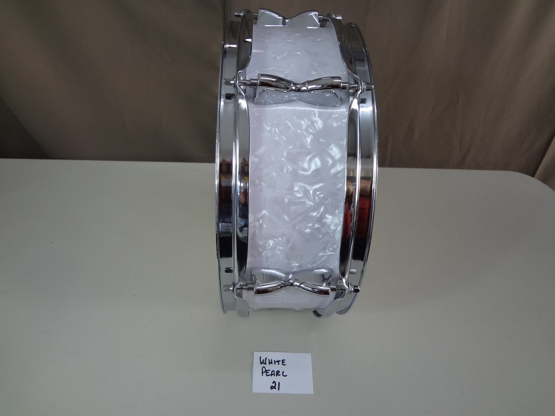 Celluloid-drum-wrap- white-pearl.