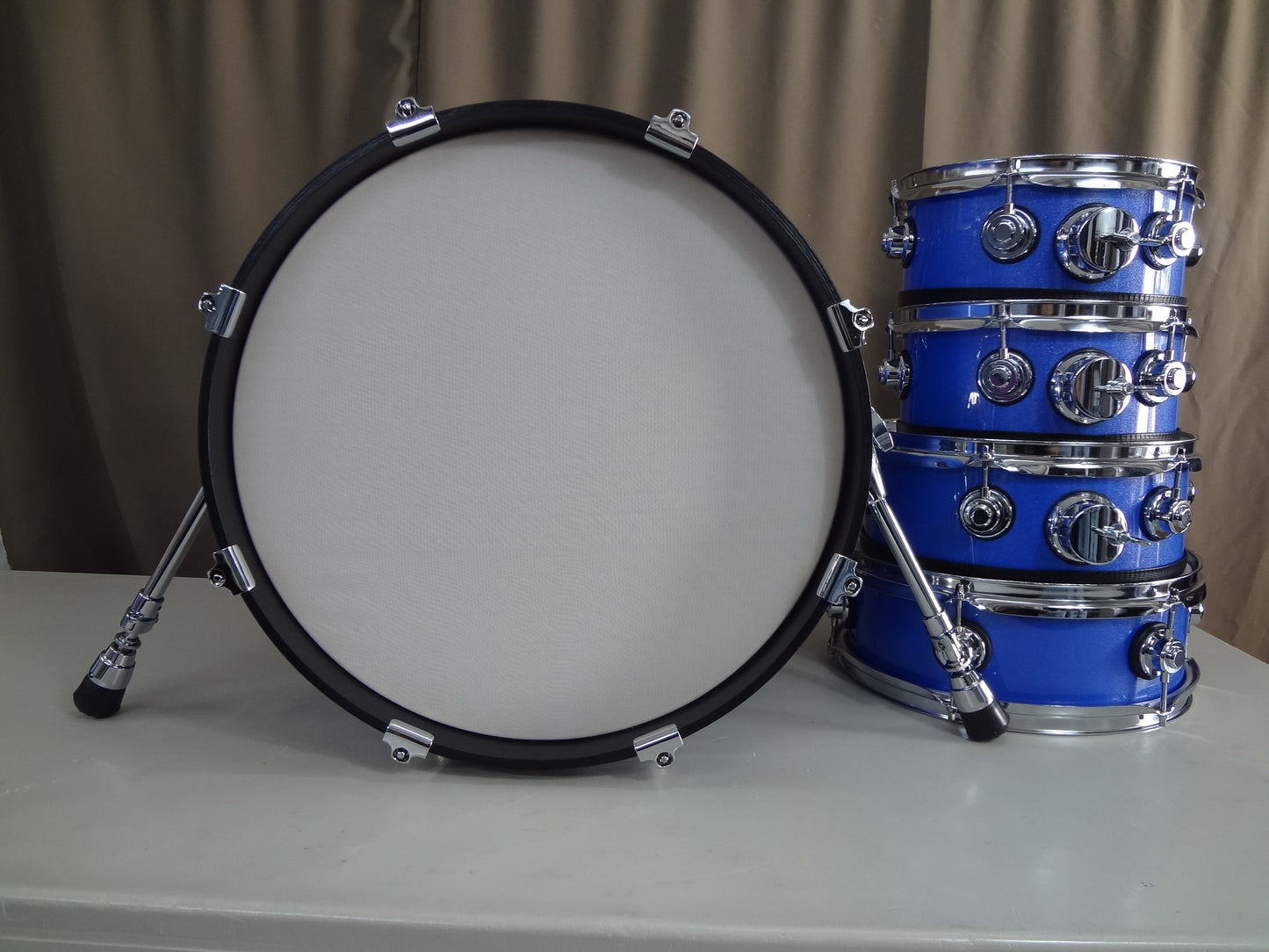 NEW CUSTOM BUILT ELECTRONIC DRUM 5 PIECE SHELL PACK-Blue Sparkle
