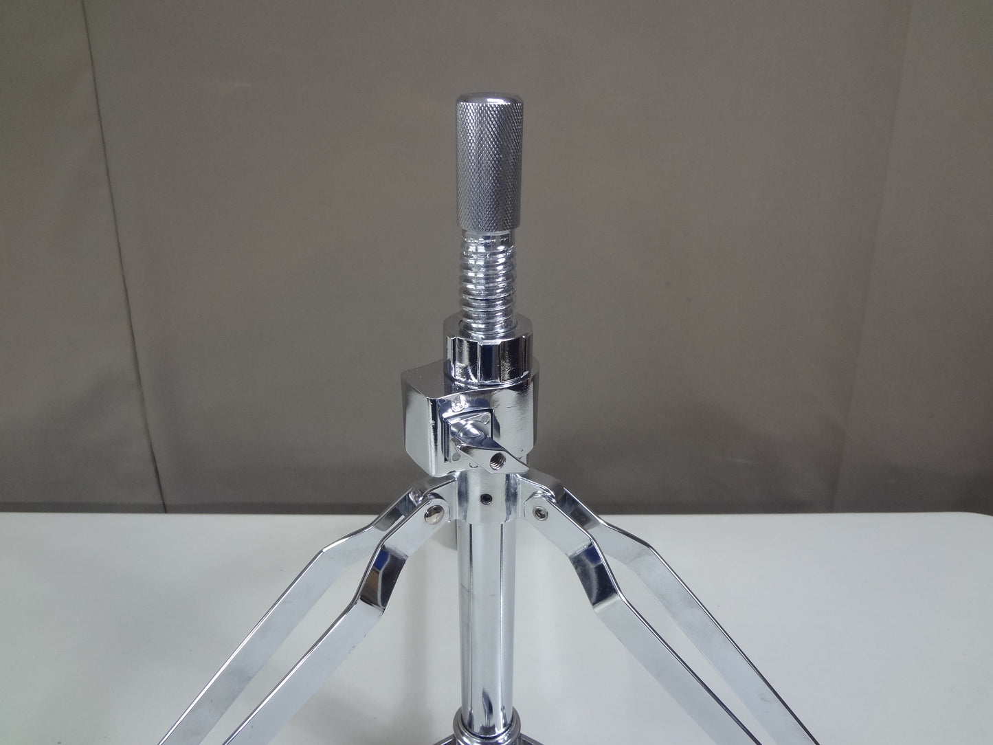 NEW CHROME DRUM THRONE- T1004 MEDIUM DUTY