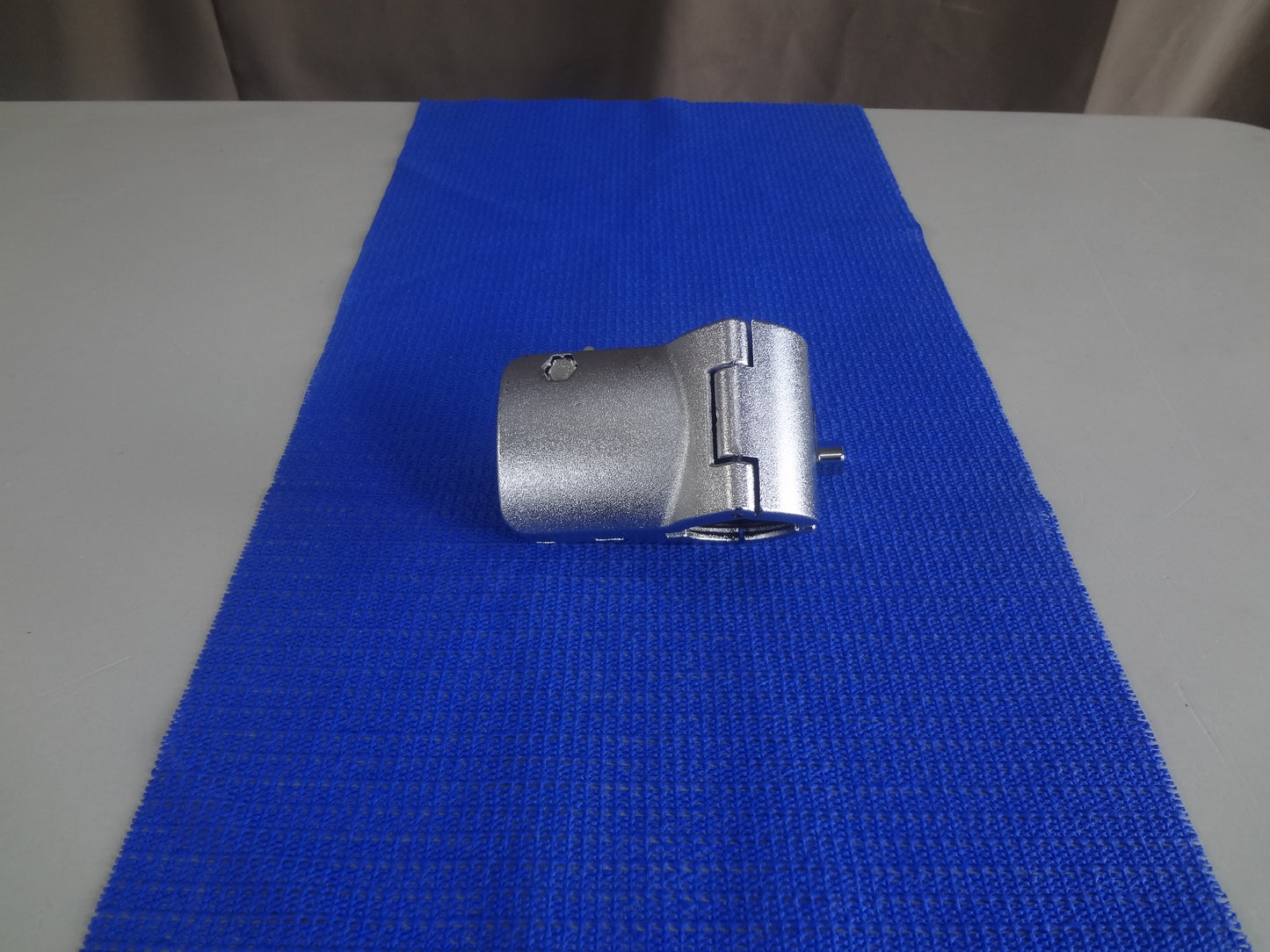 NEW METAL DRUM RACK CONNECTING CLAMP-SILVER/CHROME.