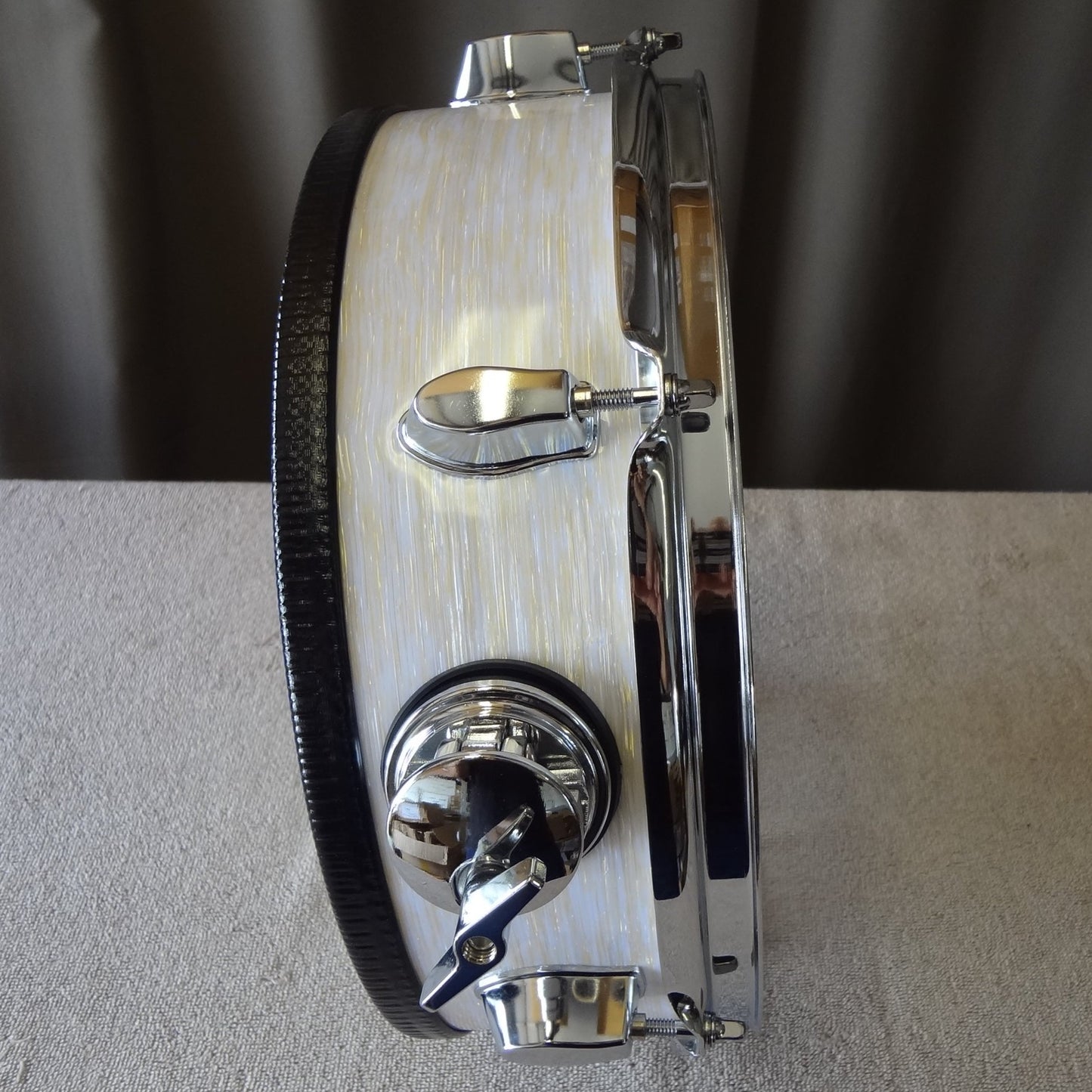 New 13 Inch Custom Electronic Snare Drum - White/Gold Swish